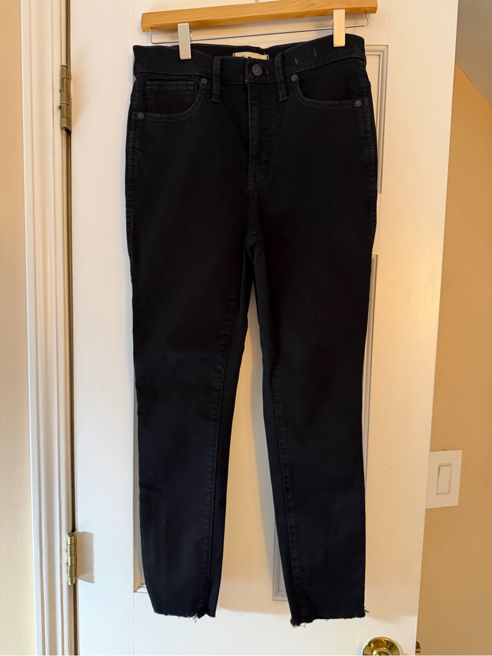 Madewell Women’s Black Skinny Jeans - like new